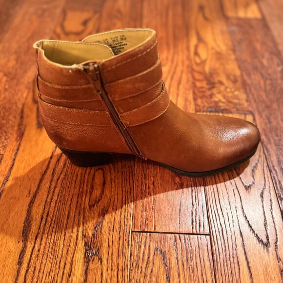 Naturalizer Kepler Women's 9.5 Brown Leather Closed Toe Booties Boho Western - Picture 3 of 13